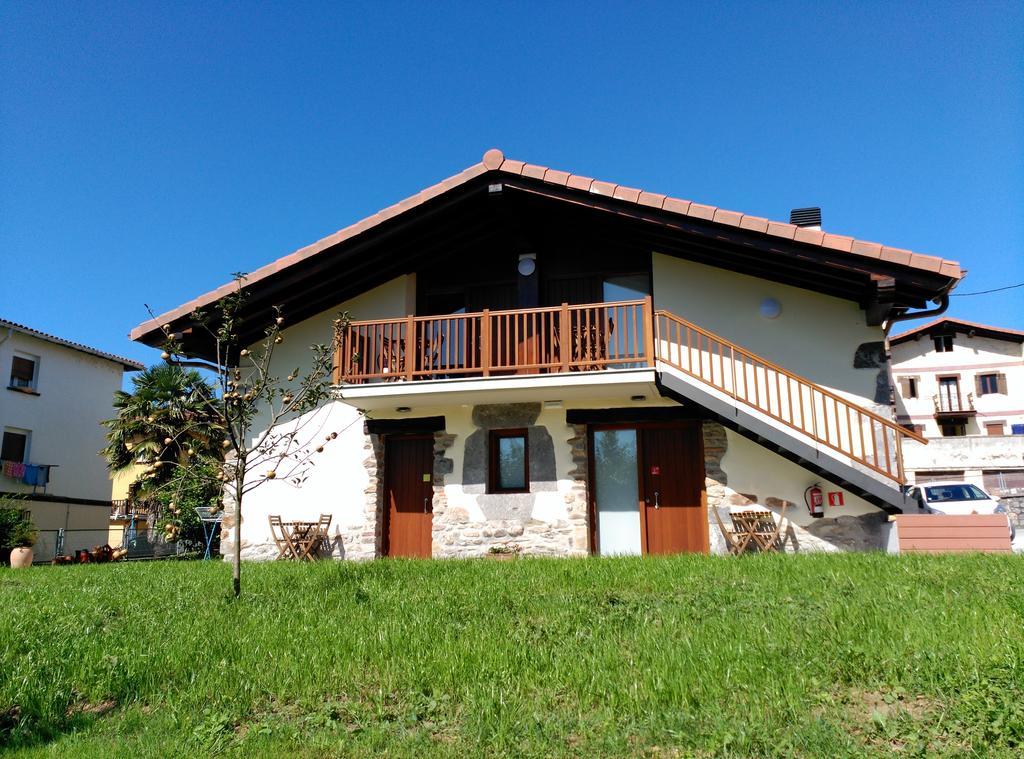 Apartamentos Aldagaia Hernani Cameră foto